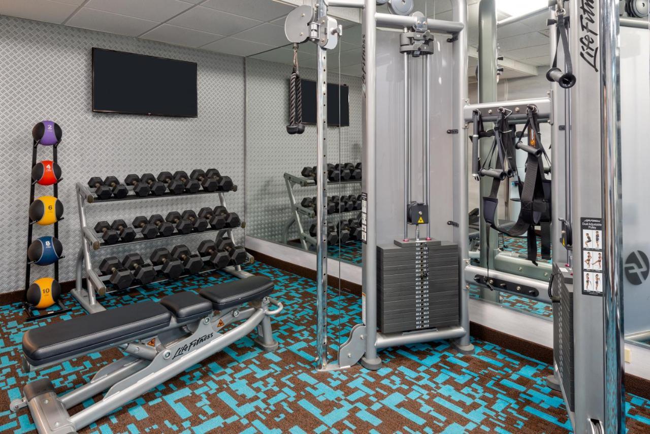 Fairfield Inn And Suites By Marriott Clearwater Bagian luar foto