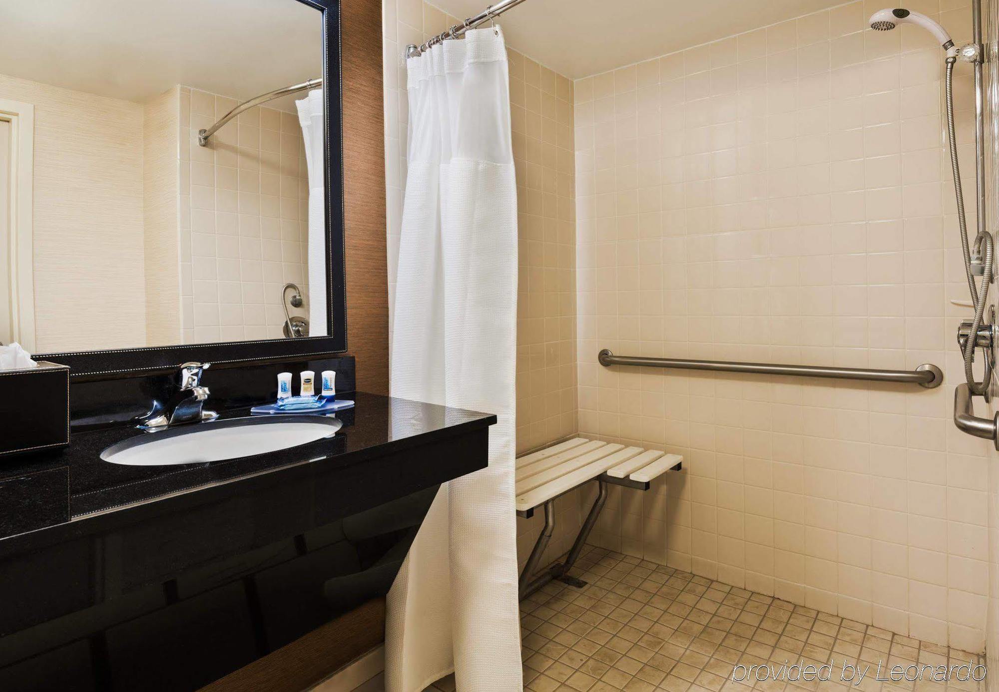 Fairfield Inn And Suites By Marriott Clearwater Bagian luar foto